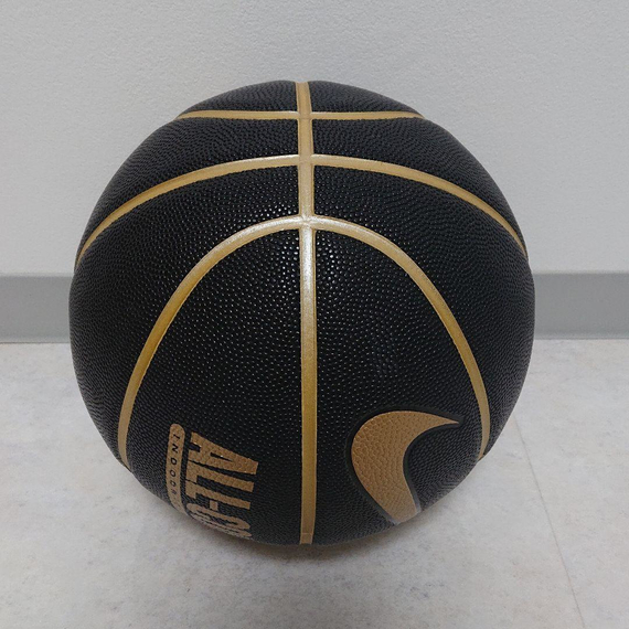 Баскетбольний м'яч Nike All Court (розмір 7, чорно-золотий) N.100.4369.070.07, изображение 2