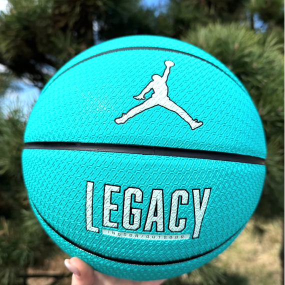 Баскетбольний м'яч Jordan Legacy 2.0 (розмір 7) J.100.8253.353.07, зображення 3